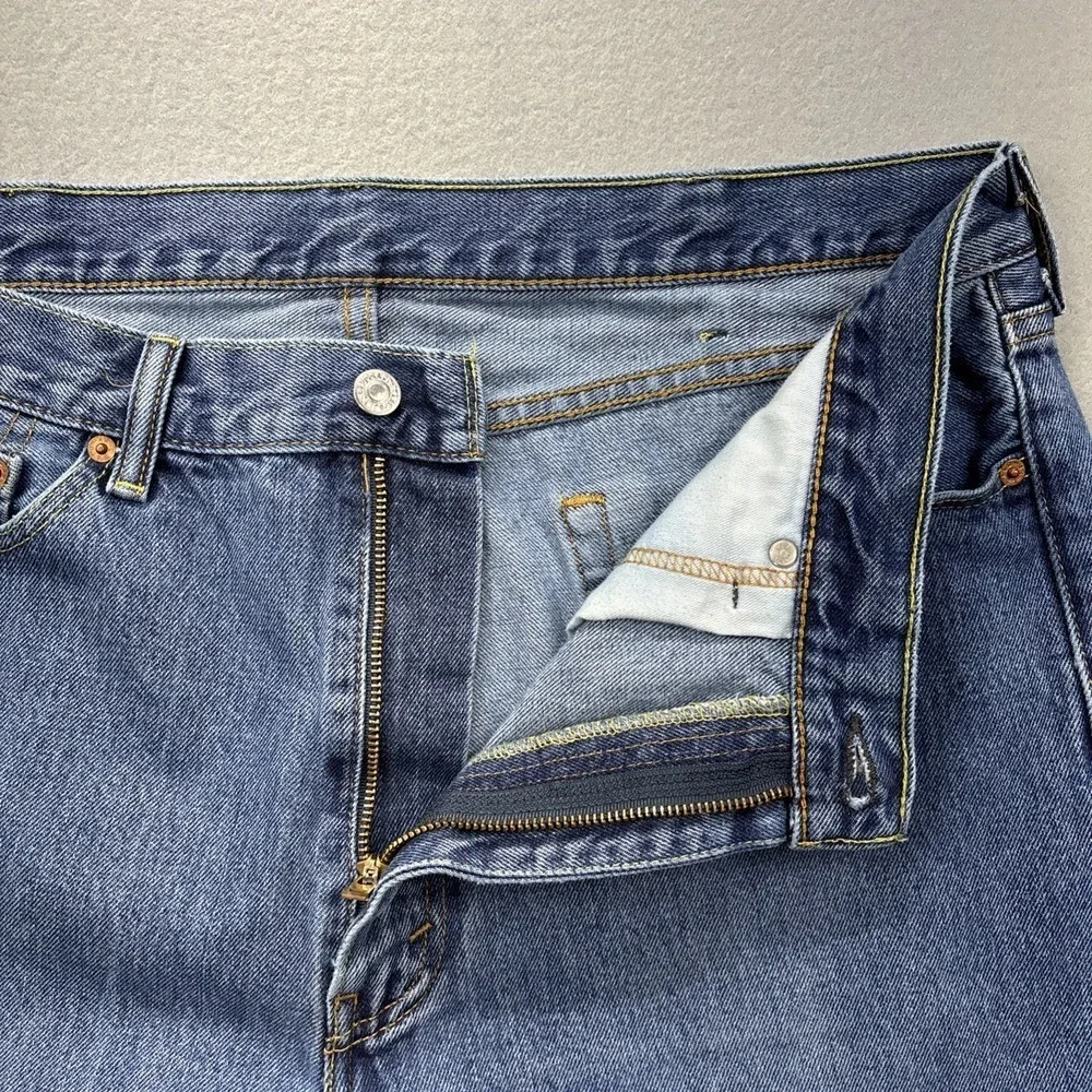 Levi's 505 jeans mens 38x29 (TAG-38x30) blue denim Workwear Straight Faded Biker